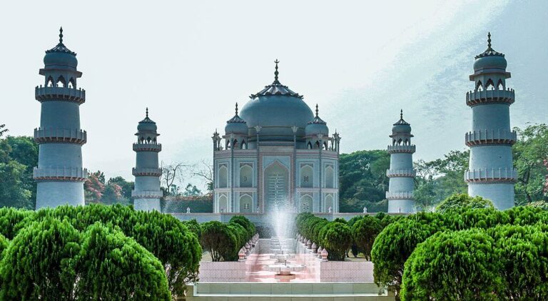 Taj Mahal Bangladesh,